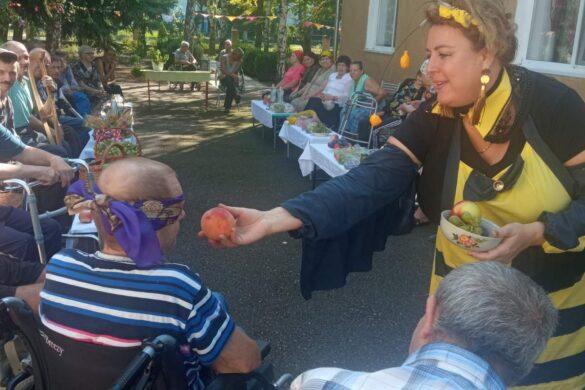 IMG-12bd42ba2420288859b29d5b768d8a3d-V (1)